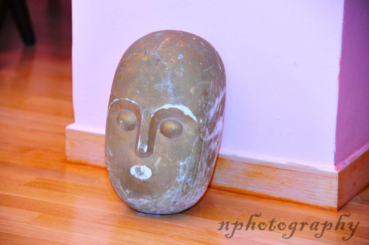 خانيا Alexandra'S Art Apartment المظهر الخارجي الصورة
