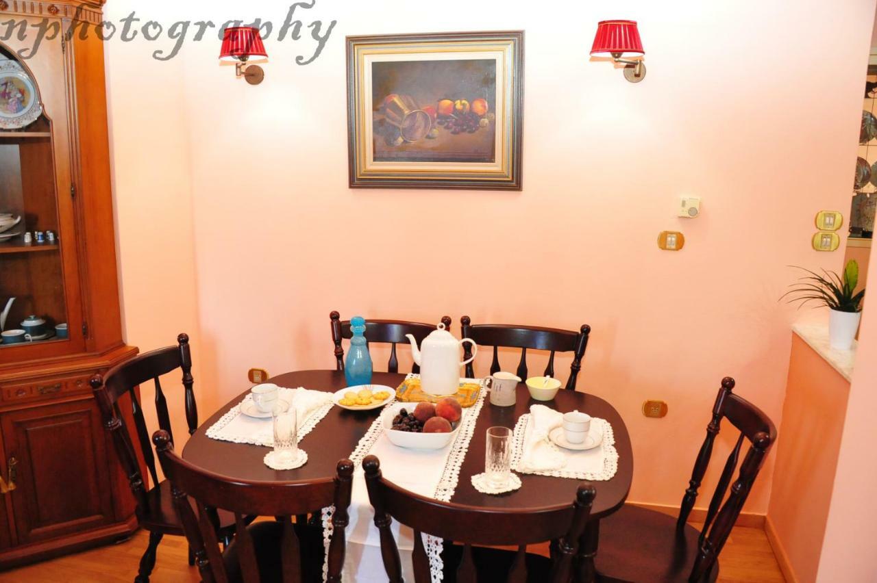 خانيا Alexandra'S Art Apartment المظهر الخارجي الصورة