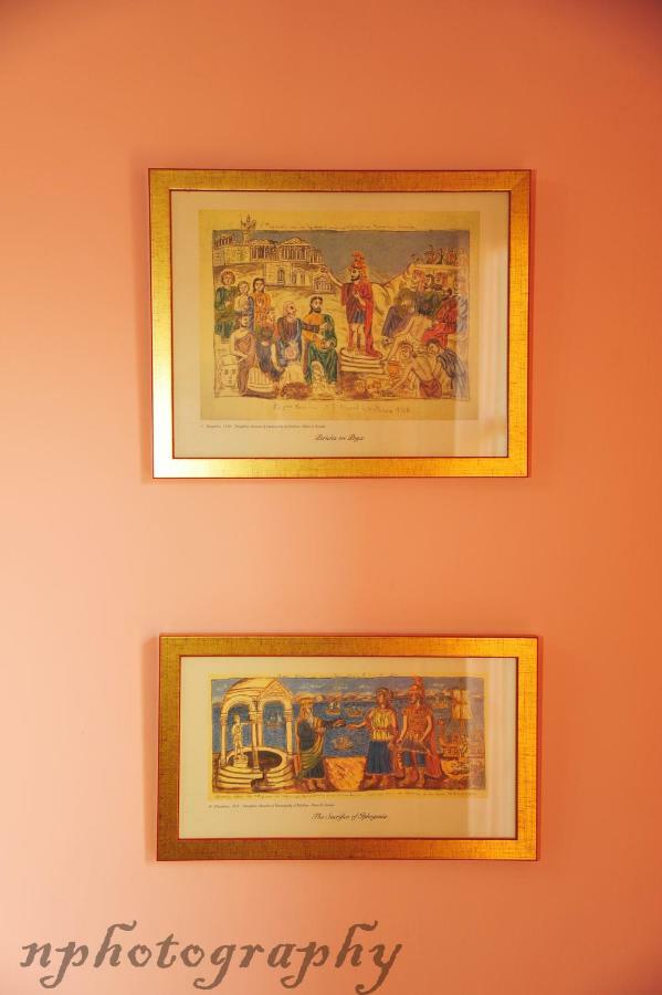 خانيا Alexandra'S Art Apartment المظهر الخارجي الصورة